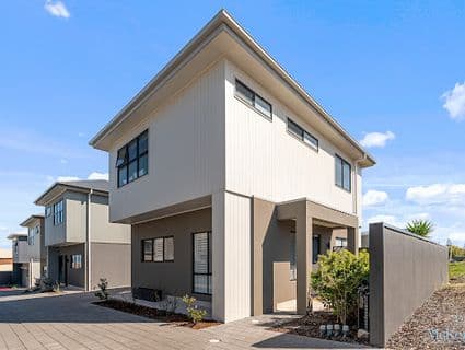 1/13 Grundy Terrace, Christies Beach - Image 1