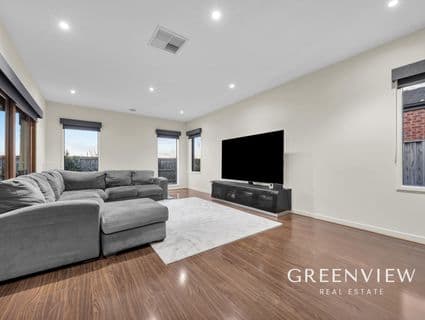21 Nature Circuit, Cranbourne North - Thumbnail 5