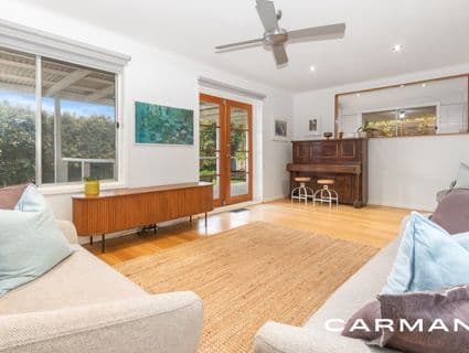 14 Orlanda Court, Mornington - Image 1