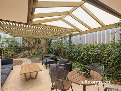 4/37 Muirhead Way, Kingsley - Thumbnail 2