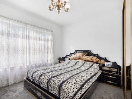 27 Belmore Road, Sunshine North - Thumbnail 8