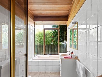 27 Rosslyn Avenue, Seaford - Thumbnail 3