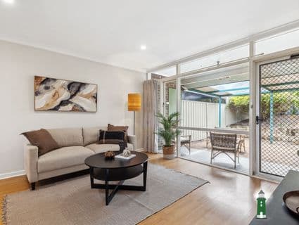 8 Maxworthy Place, Hamilton Hill - Thumbnail 3