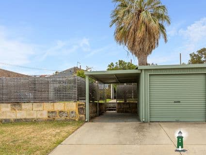 8 Maxworthy Place, Hamilton Hill - Thumbnail 7