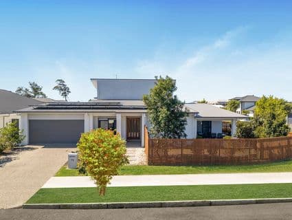 2/76 Great Sandy Circuit, Pimpama - Image 1
