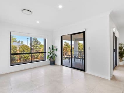 2/76 Great Sandy Circuit, Pimpama - Thumbnail 7
