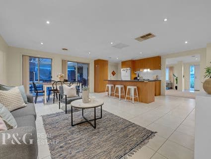63 Hancock Drive, Berwick - Thumbnail 4