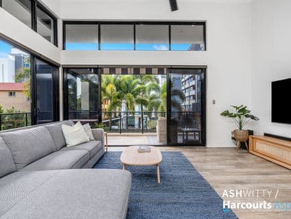 6/3 Johnston Street, Bilinga - Thumbnail 8