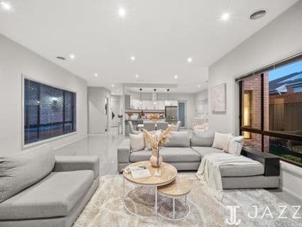 15 Dunstan Road, Point Cook - Thumbnail 3