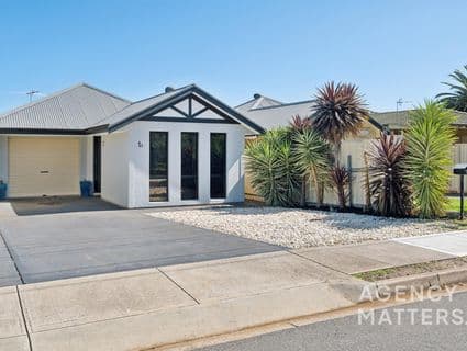 1A George Street, O'Sullivan Beach - Image 1