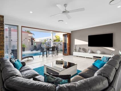 75 The Avenue, Peregian Springs - Thumbnail 3