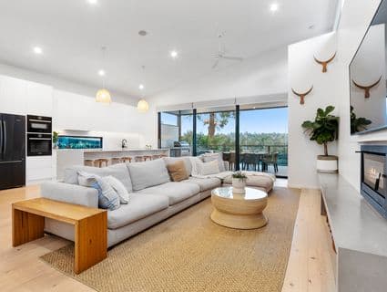 12 Villiers Street, Frankston South - Image 1