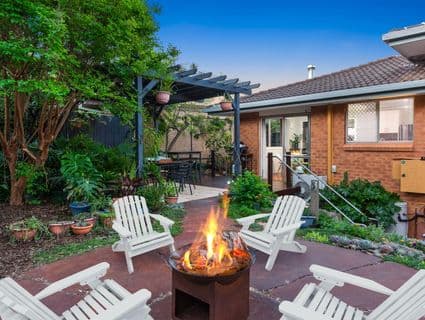 27 Martini Street, Mount Lofty - Thumbnail 3