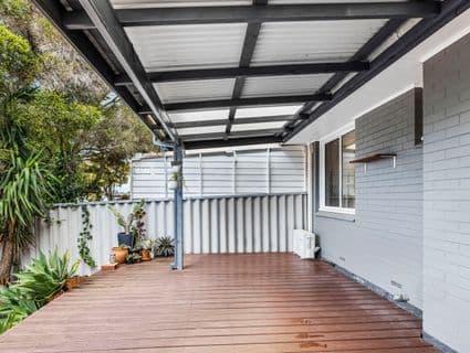 9A Adams Street, Bateman - Image 1