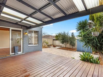 9A Adams Street, Bateman - Thumbnail 3