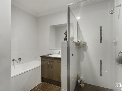16 Ashton Avenue, Redbank - Thumbnail 5