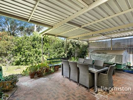 8 Chelsford Road, Warwick - Thumbnail 3