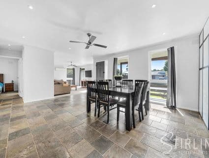 31 Bruce Drive, Somerville - Thumbnail 5