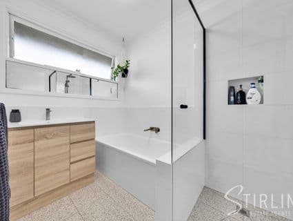31 Bruce Drive, Somerville - Thumbnail 8