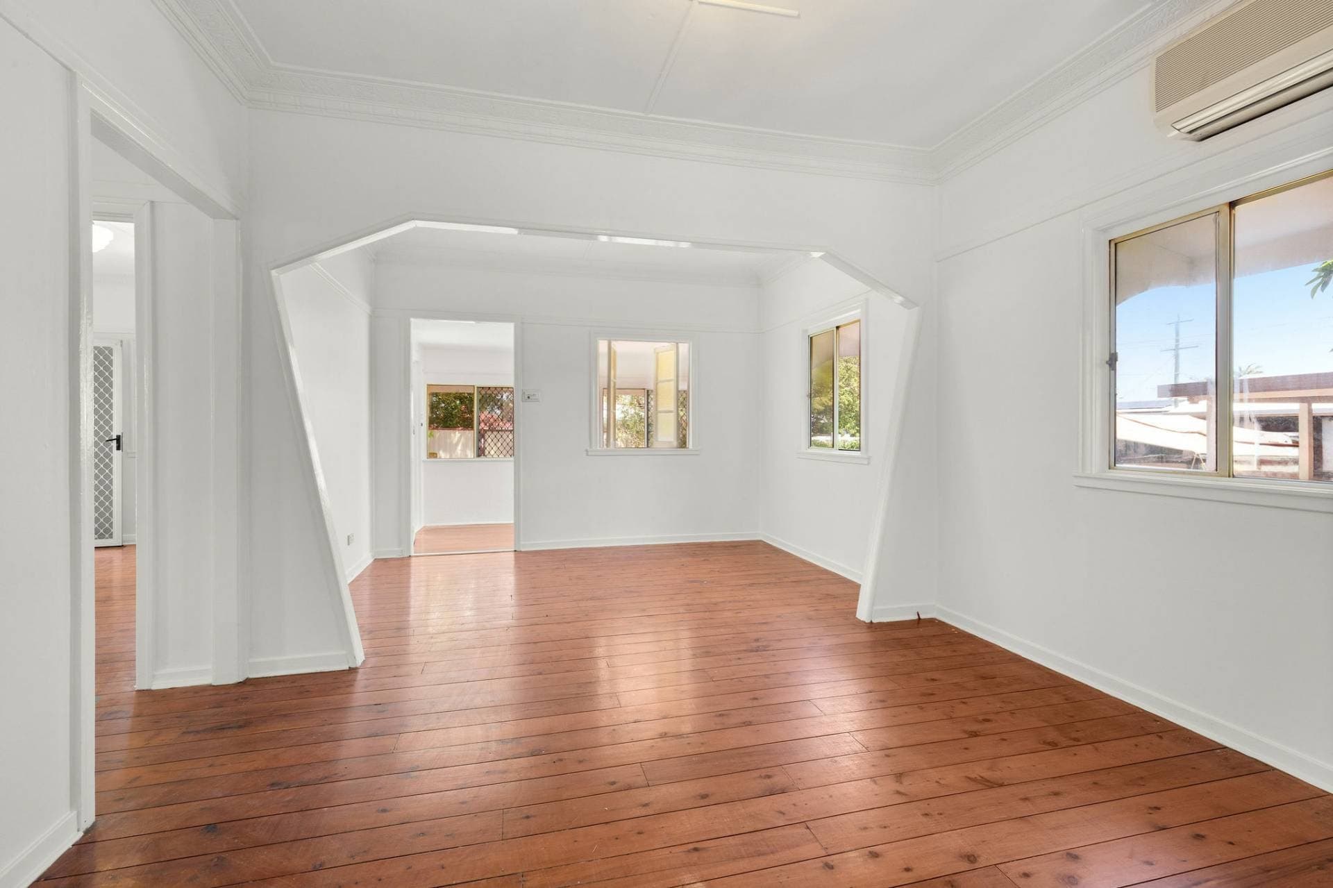 182 North Rd, Brighton, QLD, Brighton - Thumbnail 4