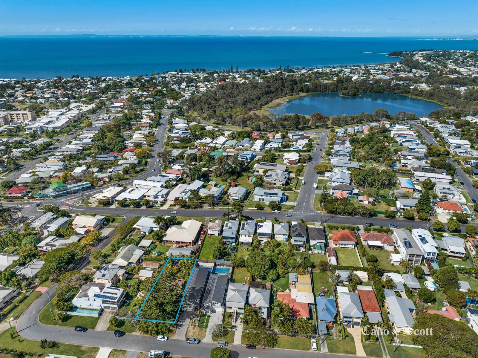 28 Borella St, Sandgate, QLD, Sandgate - Thumbnail 2