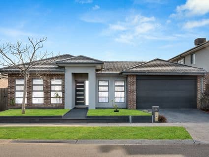17 Brewster Drive, Kalkallo - Image 1