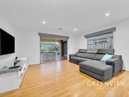 6 Islington Avenue, Cranbourne North - Thumbnail 2