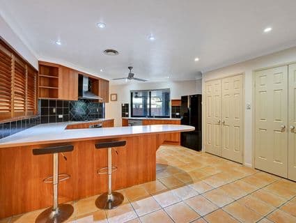 10 Mahogany Court, Bushland Beach - Thumbnail 5