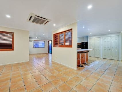 10 Mahogany Court, Bushland Beach - Thumbnail 6