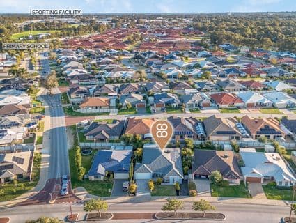 100 Meadow Springs Drive, Meadow Springs - Thumbnail 2