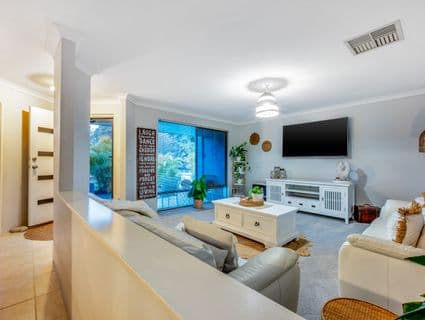 100 Meadow Springs Drive, Meadow Springs - Thumbnail 5