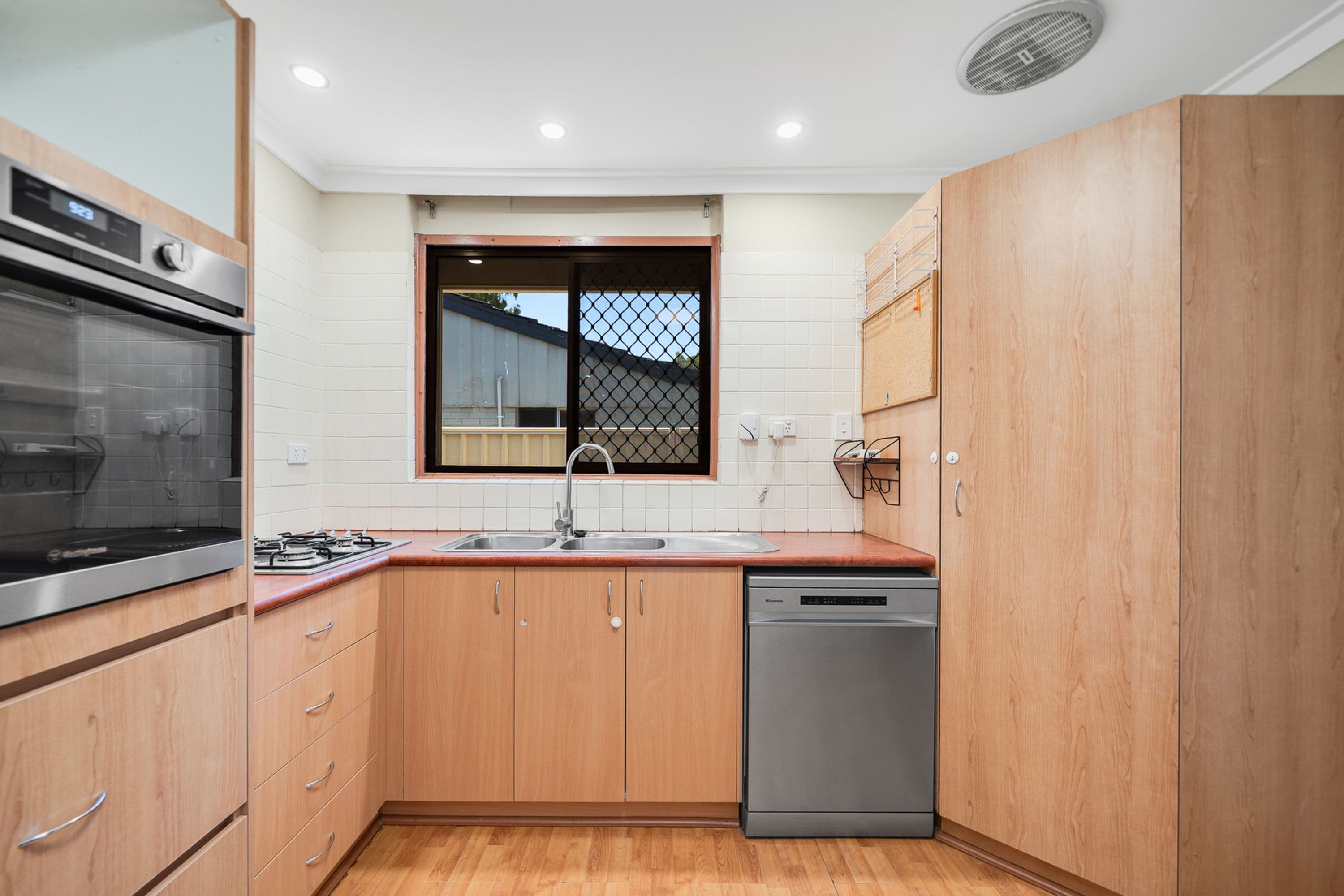 52 Otterden Street, Gosnells, WA 6110, Gosnells - Thumbnail 6