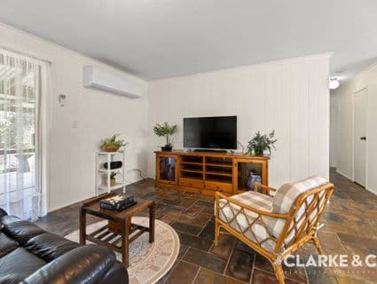19 Corks Pocket Road, Reesville - Thumbnail 2
