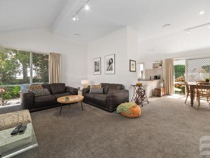 1/12-14 Clarkestown Avenue, Mount Eliza - Image 1