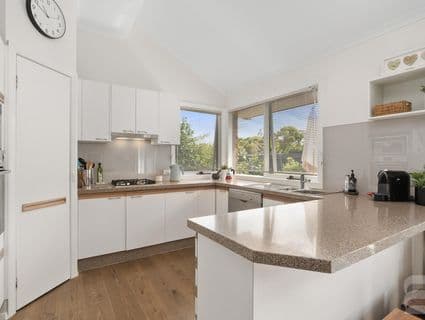 1/12-14 Clarkestown Avenue, Mount Eliza - Thumbnail 4