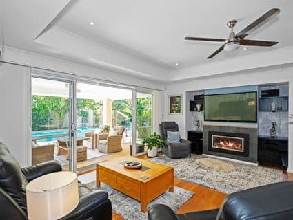 24 Bellavista Parade, Meadow Springs - Thumbnail 4
