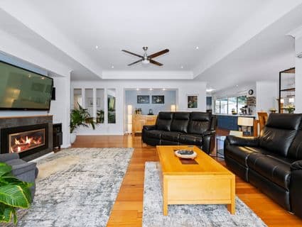 24 Bellavista Parade, Meadow Springs - Thumbnail 5