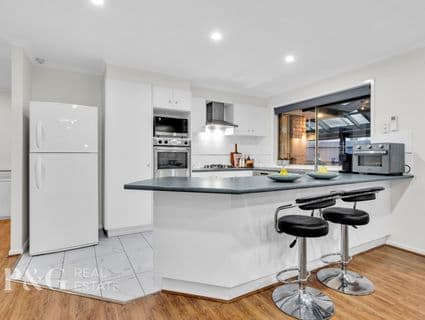 4 Lassiter Court, Narre Warren South - Thumbnail 4