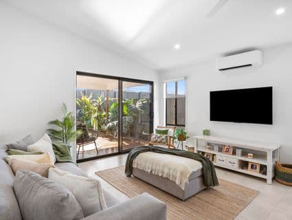66 Wood Crescent, Baringa - Thumbnail 5