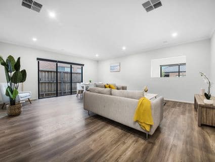 10 Tapioca Street, Manor Lakes - Thumbnail 7