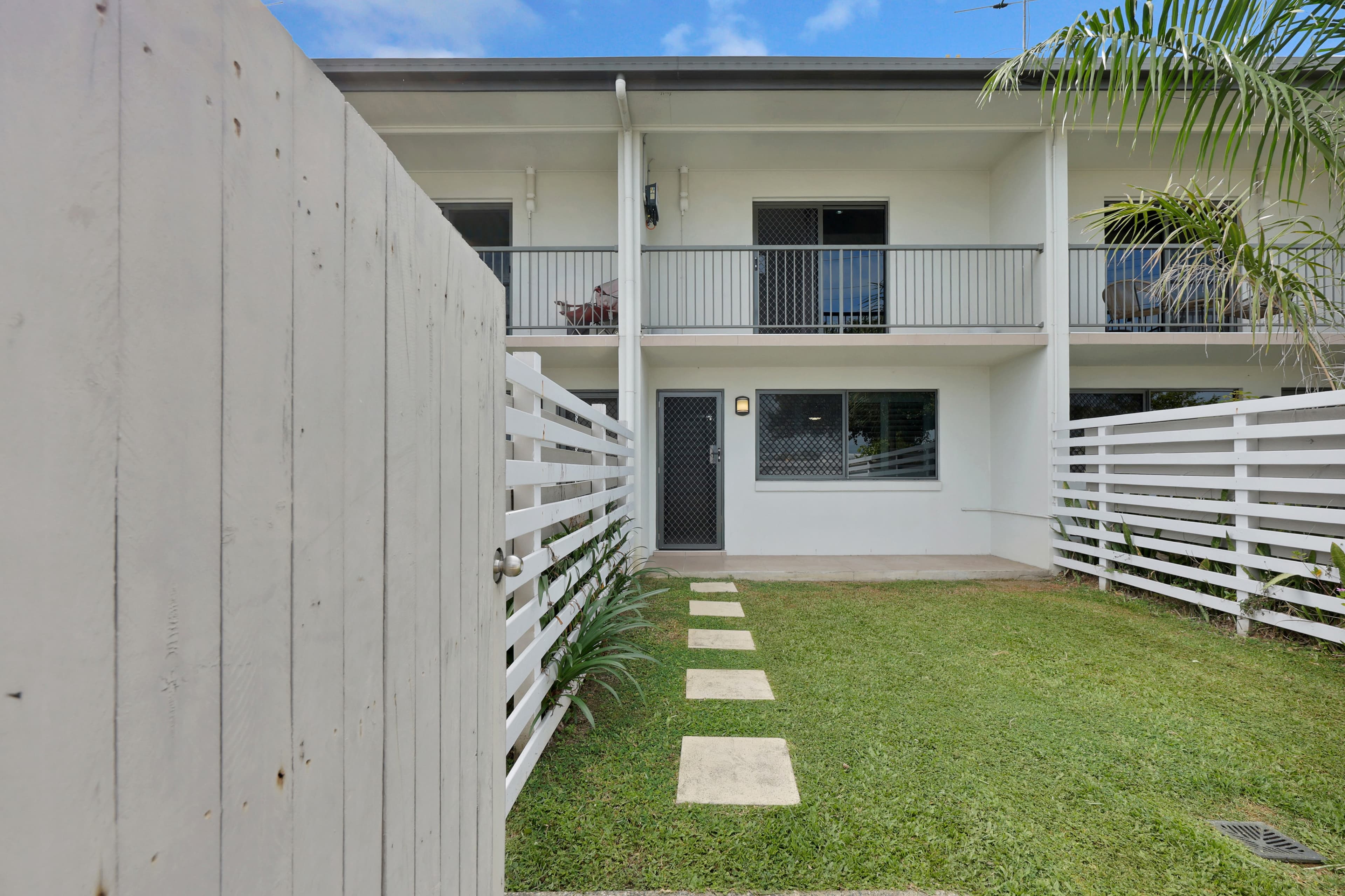 3/361 Alfred Street, Mackay - Image 1