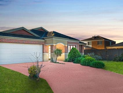4 Bold Mews, Manor Lakes - Thumbnail 2