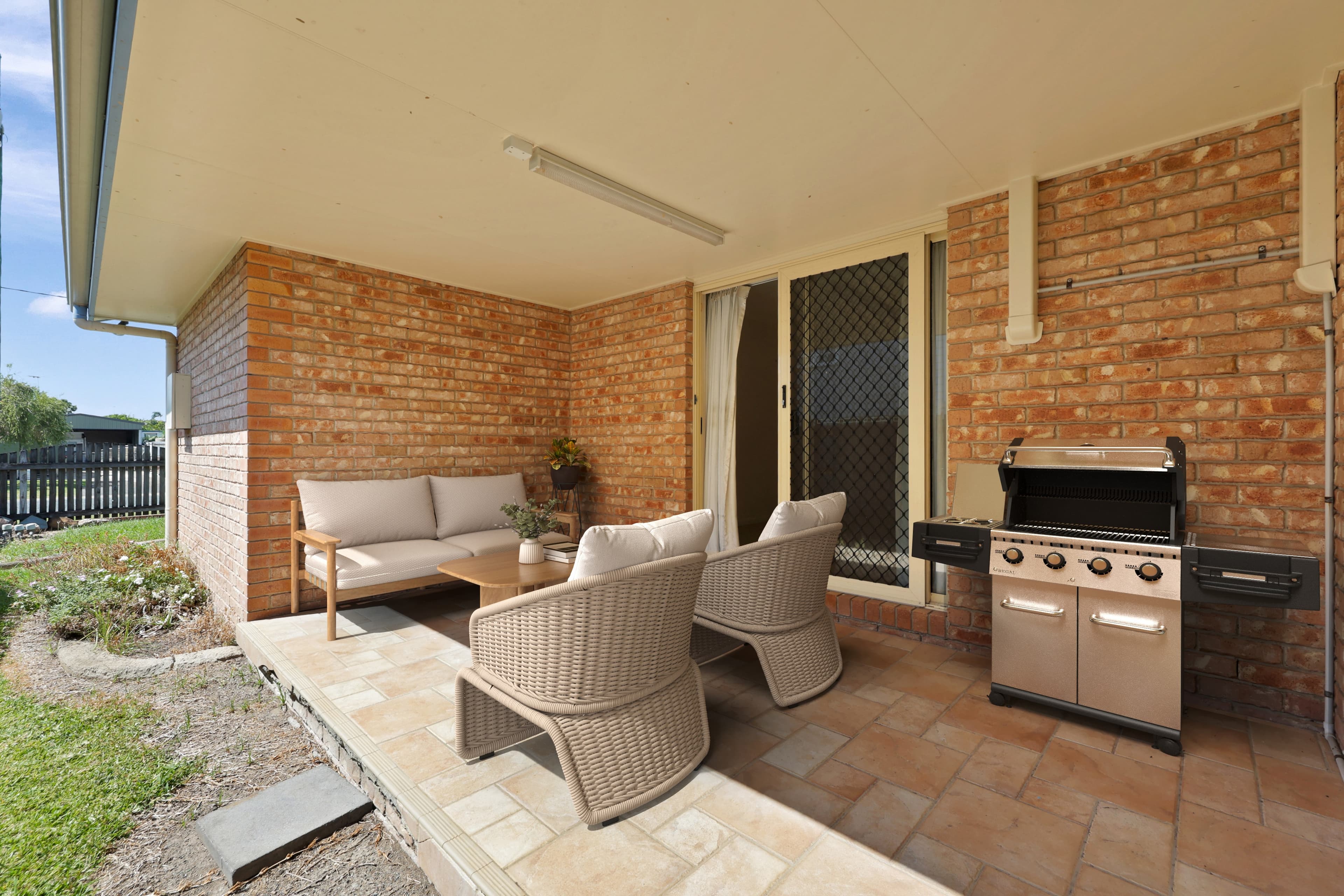 1/8 Steen Street, South Mackay - Thumbnail 8