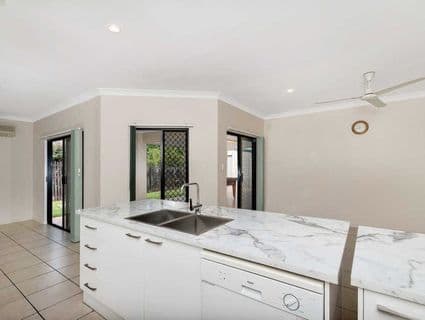158 Mcfarlane Drive, Kanimbla - Thumbnail 3