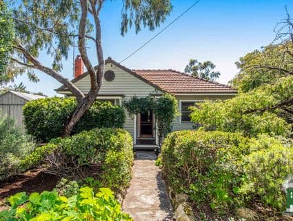8 Lynn Street, Hilton - Image 1
