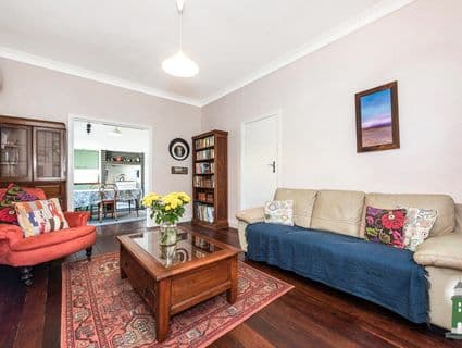 8 Lynn Street, Hilton - Thumbnail 4