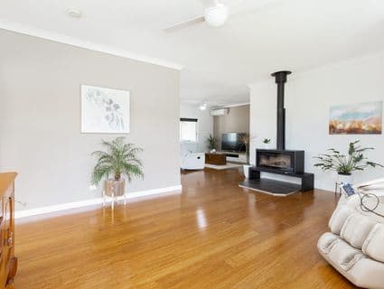 42 Jenkins Road, Oakhampton - Thumbnail 4