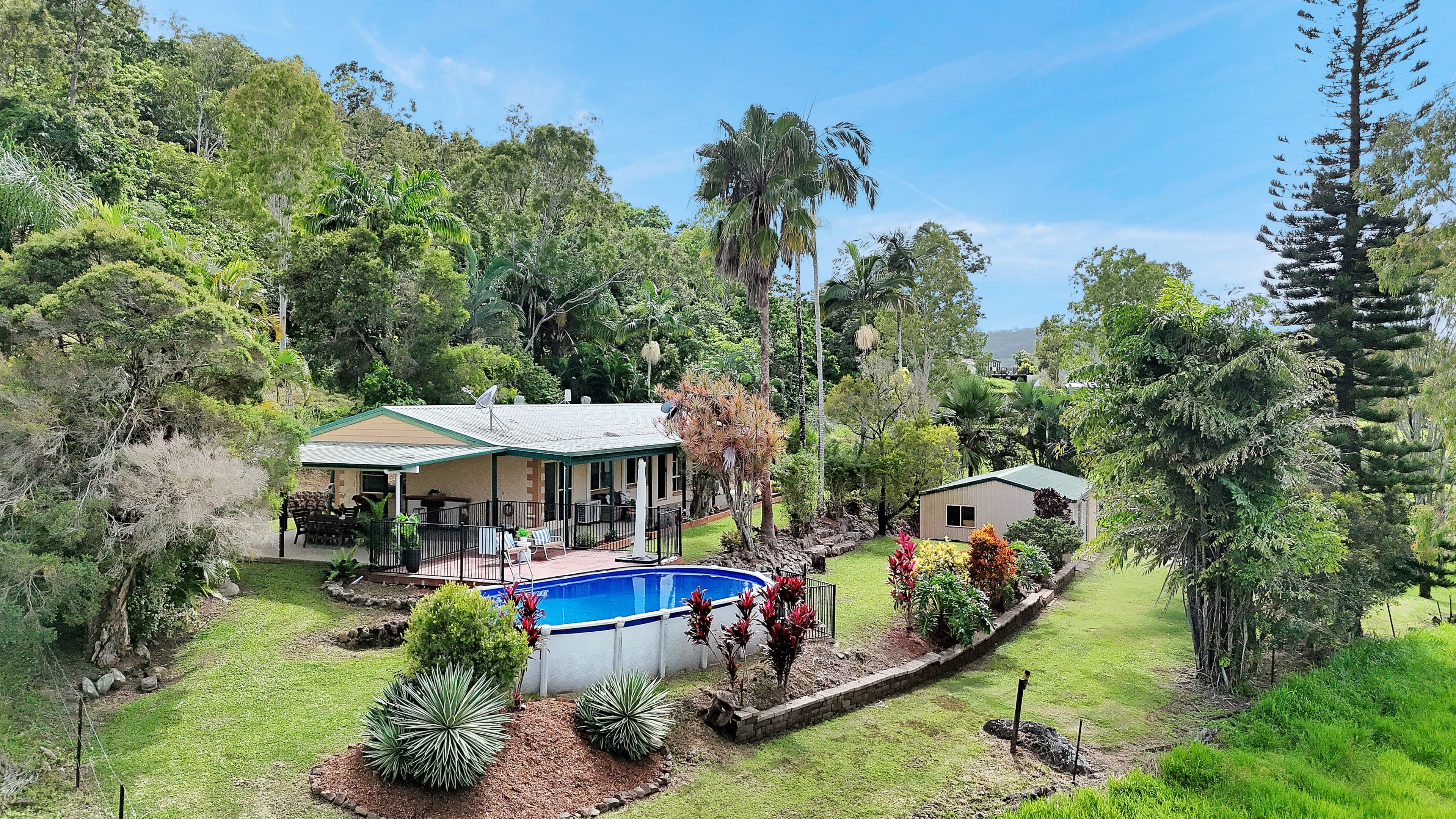 90 Smith-Cross Road, Devereux Creek - Image 1