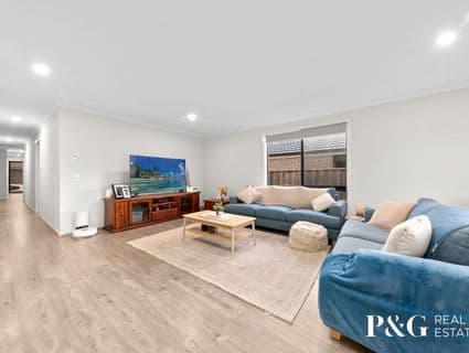 48 Moroak Crescent, Clyde North - Thumbnail 5