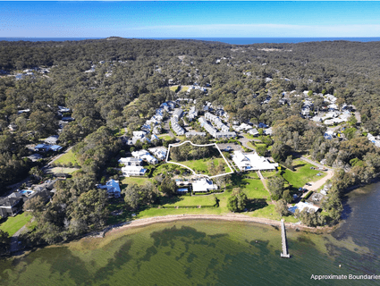 170 Currawong Circuit, Cams Wharf - Thumbnail 2